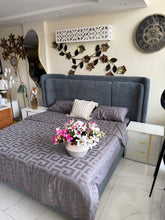 Hagrid boucle bed