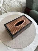 Wooden Tissue box 09