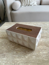 Beige Illusion Tissue box SS20