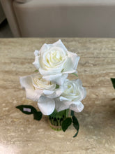 Rose Standing Bunch White
