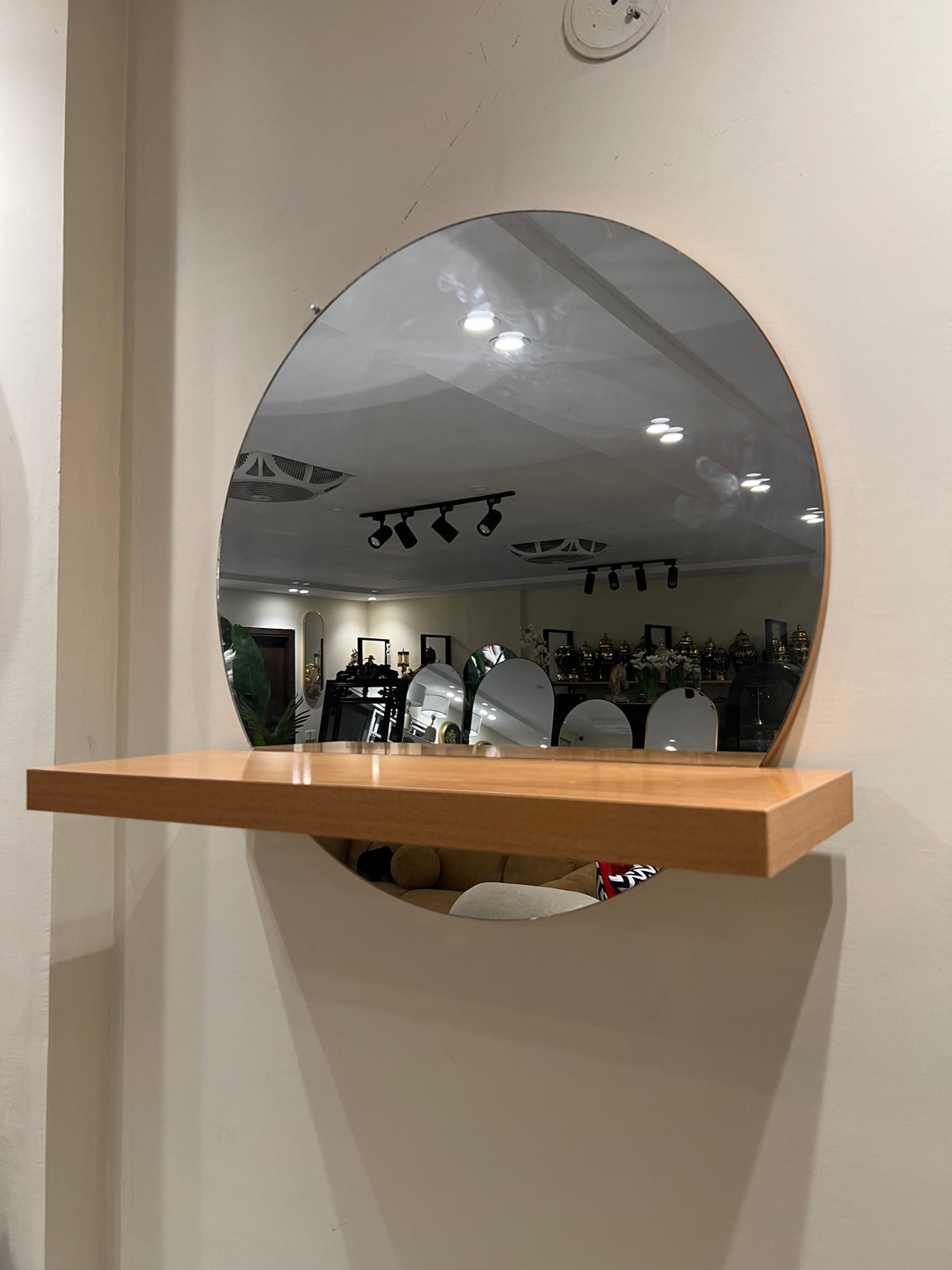 Jesper Mirror
