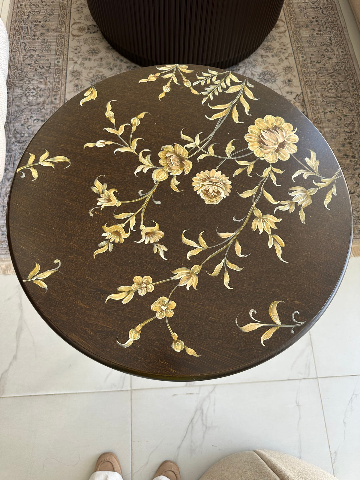 Sofhia Entrance Table hand painted 02