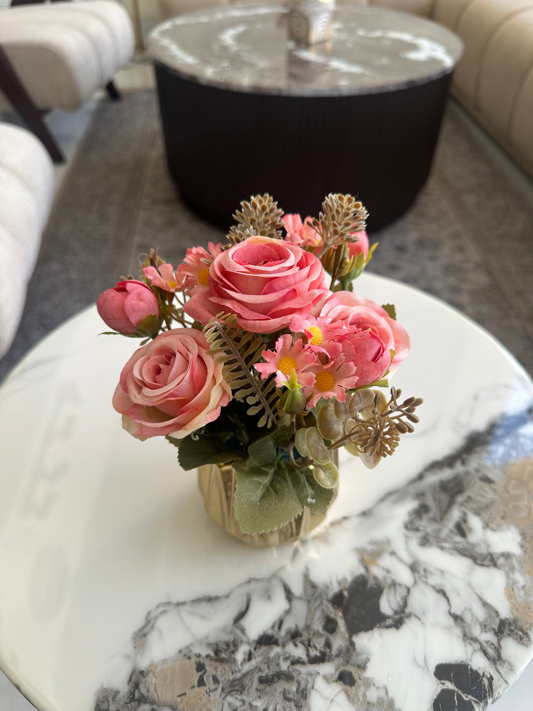 Ceramic Gold planter 05