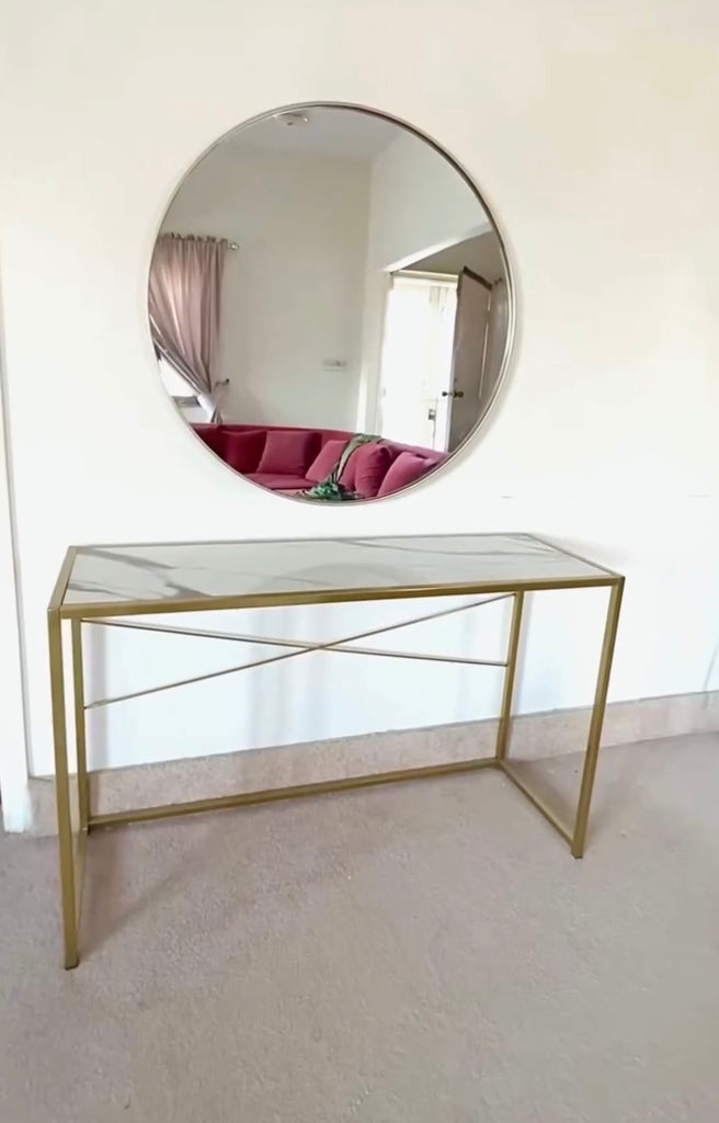Metallic Console – Wood Action