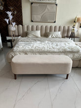 Elara Bench