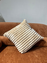 Flurry Cushion