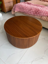 Paris Coffee Table 02