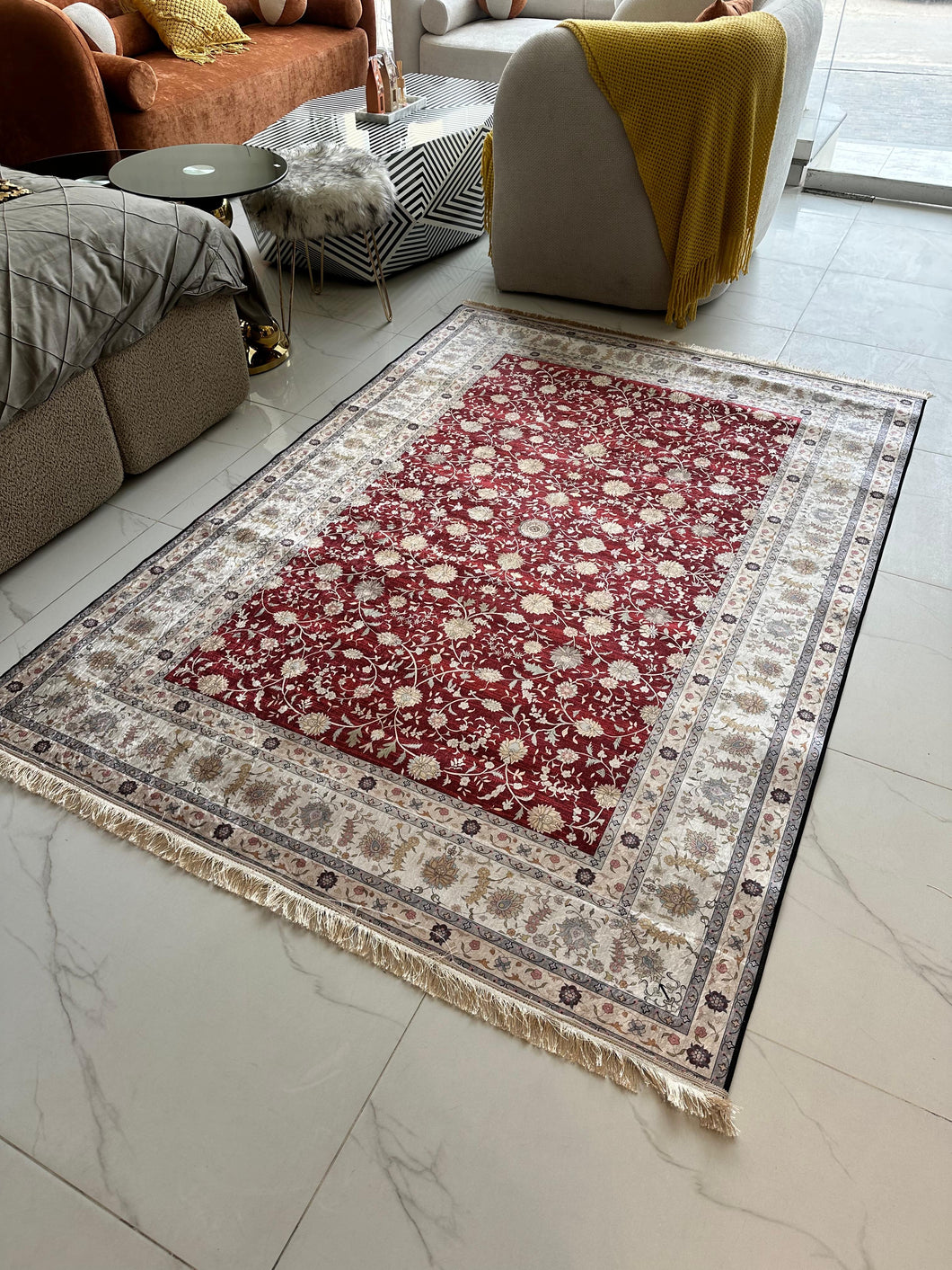 Modern Rug VZ10