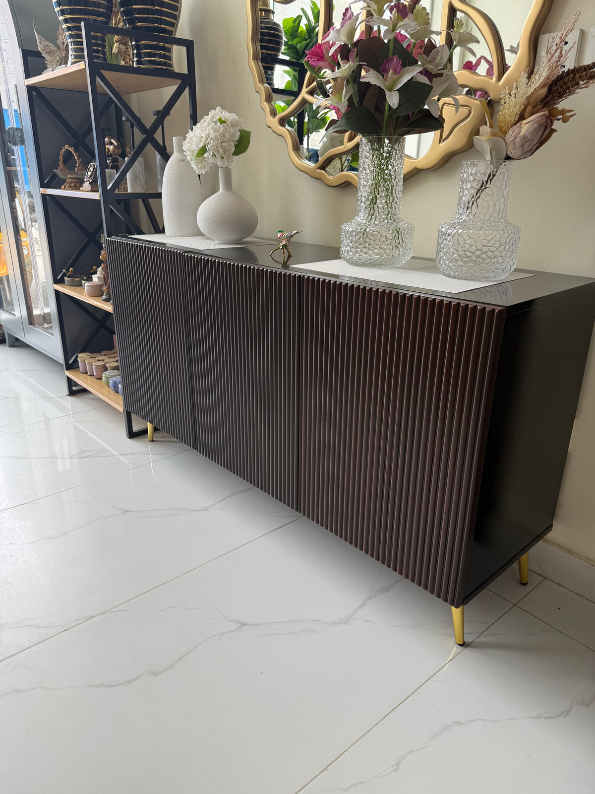 Infinity Side Board