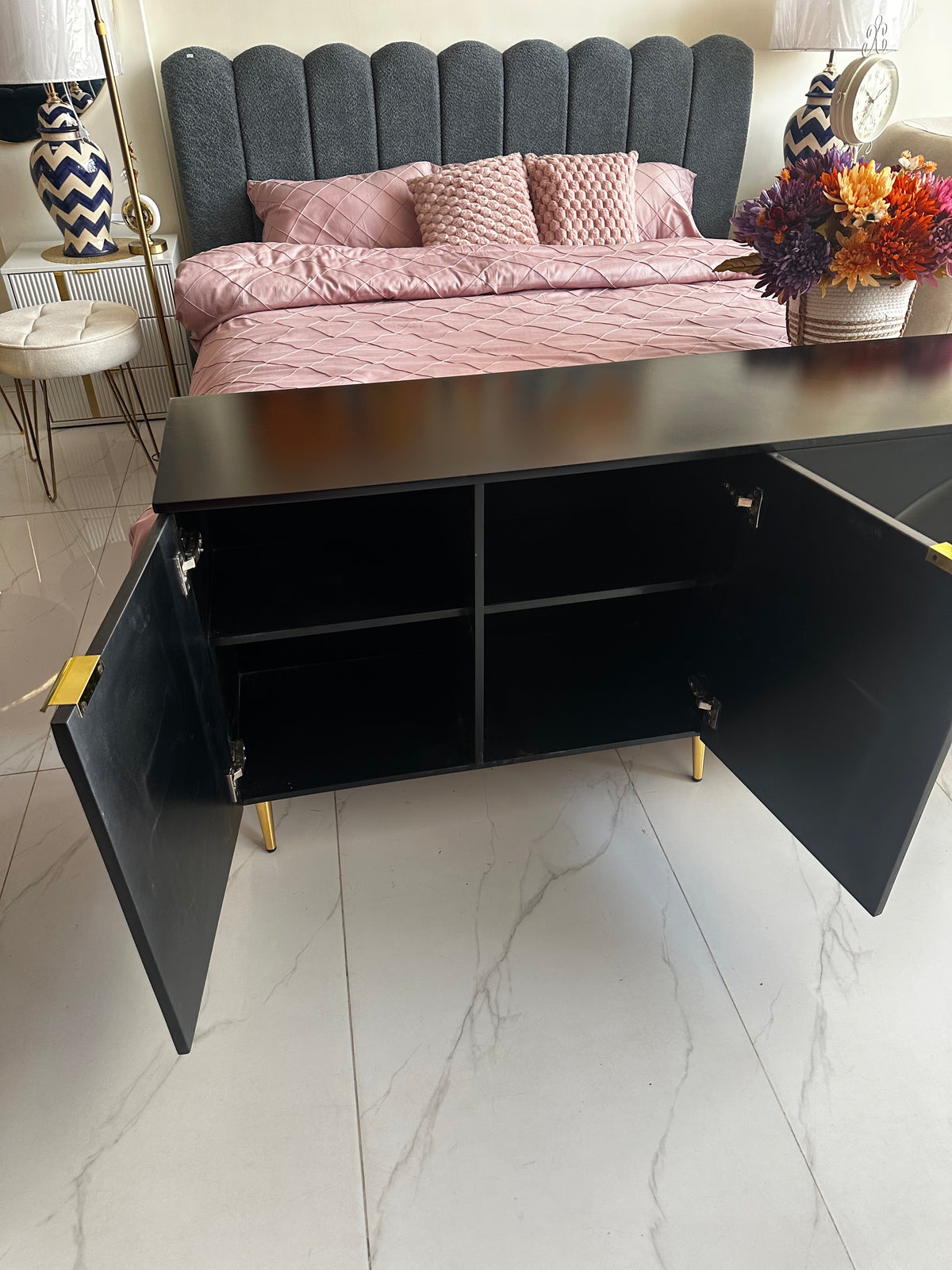 Shadow Line Console