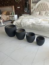 Hugo Round Pot