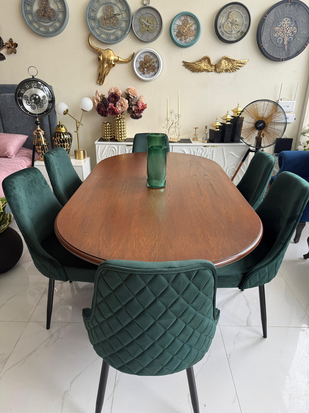 Emerald Oak Dining table