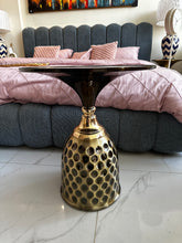Imported Table 001 (Delivery only in Lahore)
