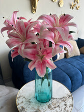 Artificial Lily Flower Stems 02
