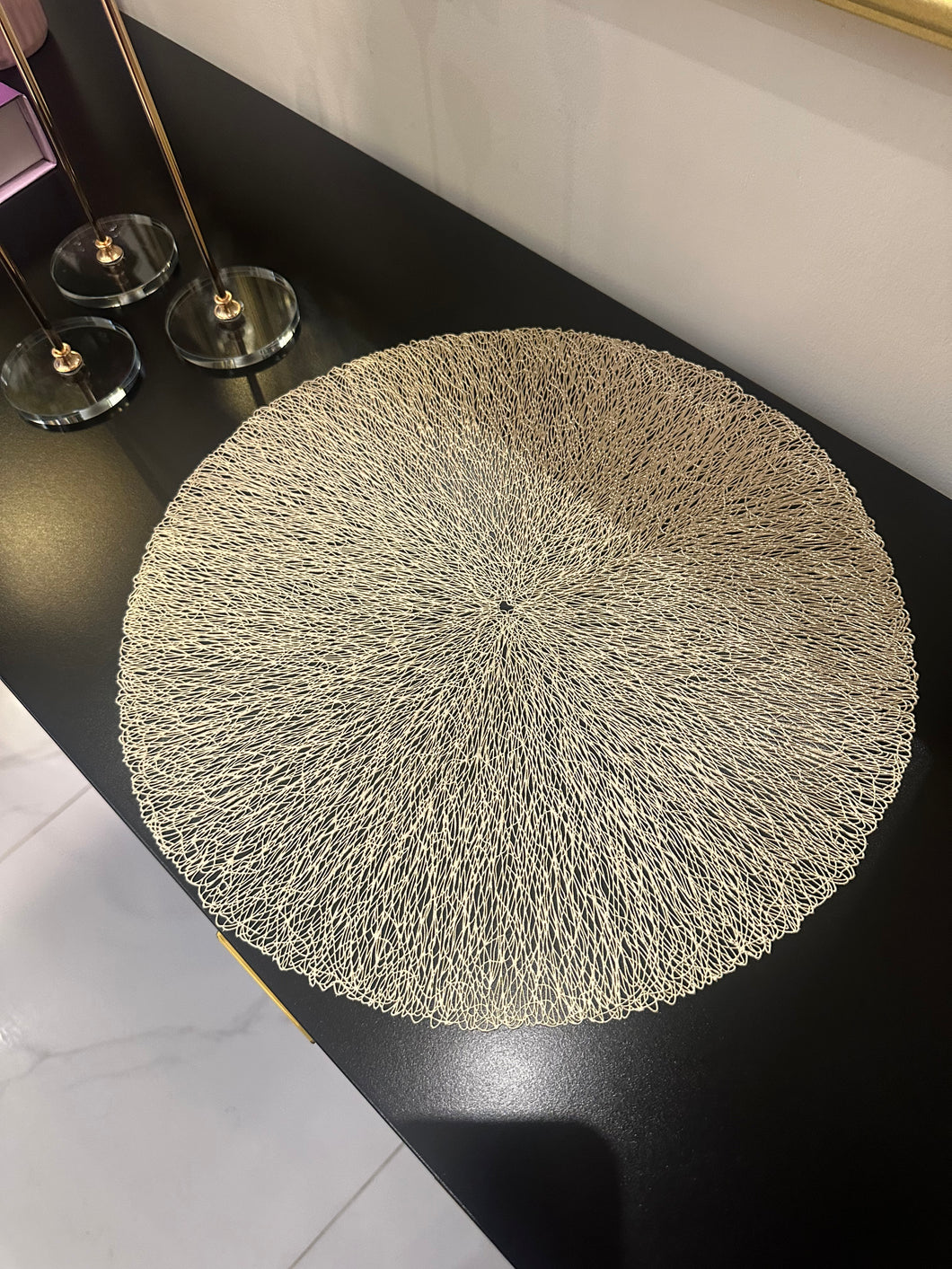 Table mat 74