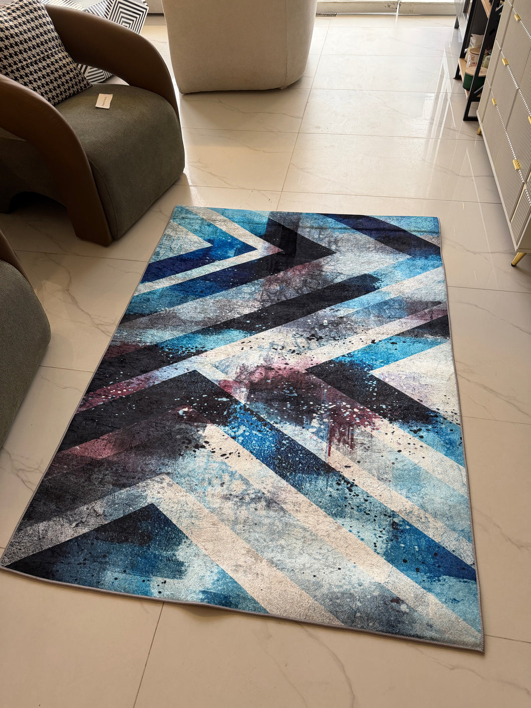 Modern 4 by 6ft VS24