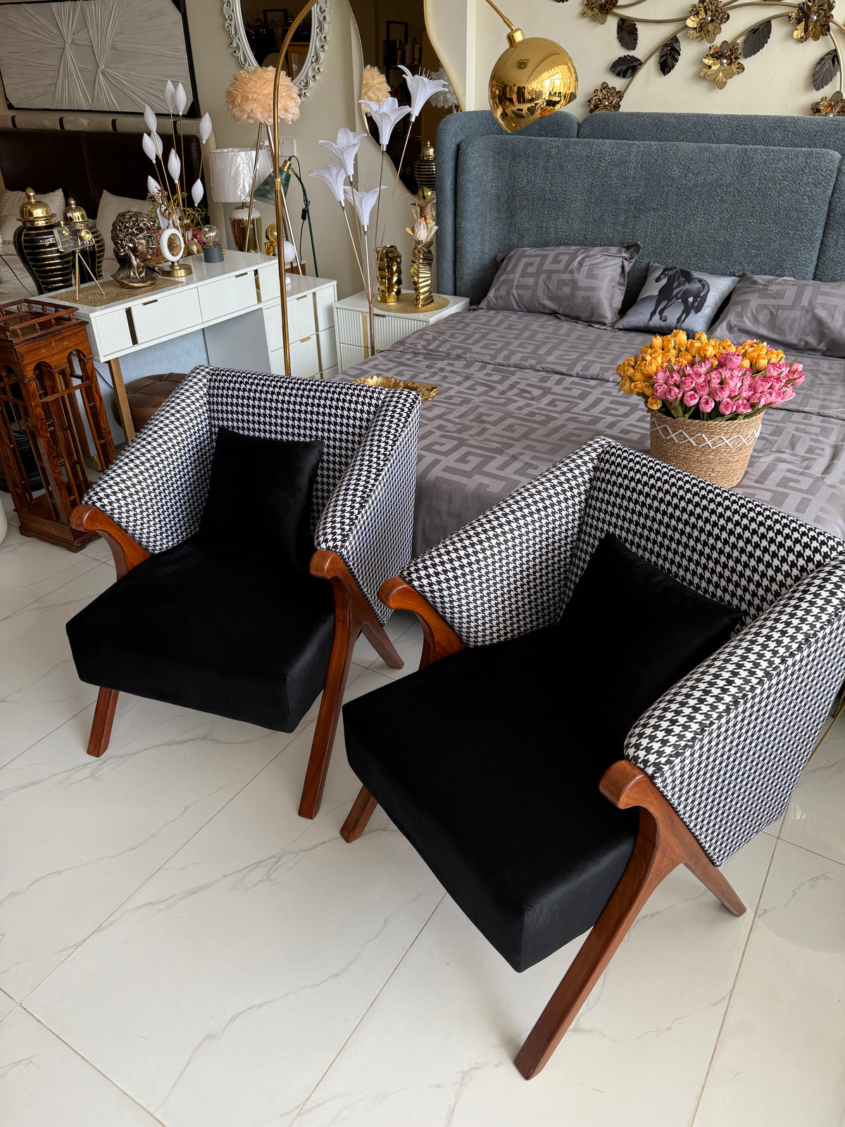 Moly chair set of 2