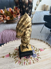 Hand Face Silent Man decor Premium