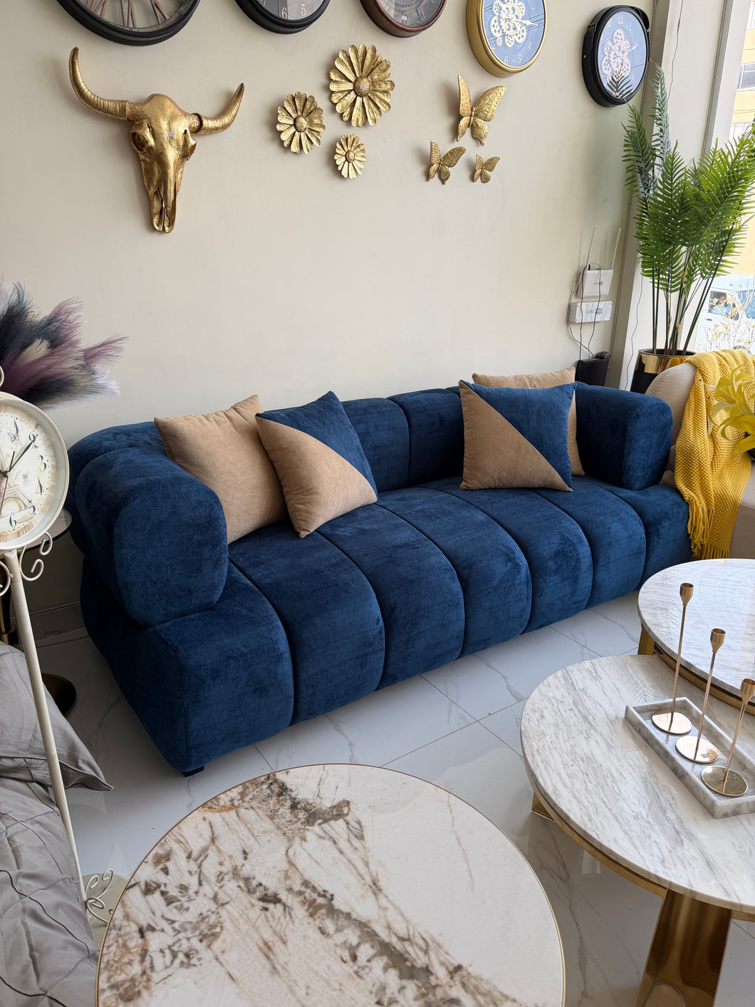 Asher sofa blue