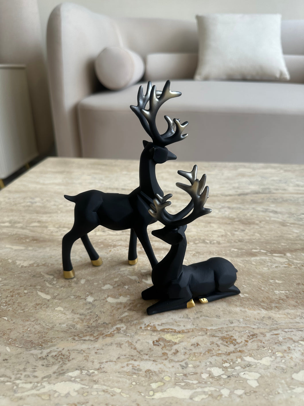Regal Deer Sculpture set Black Small 003