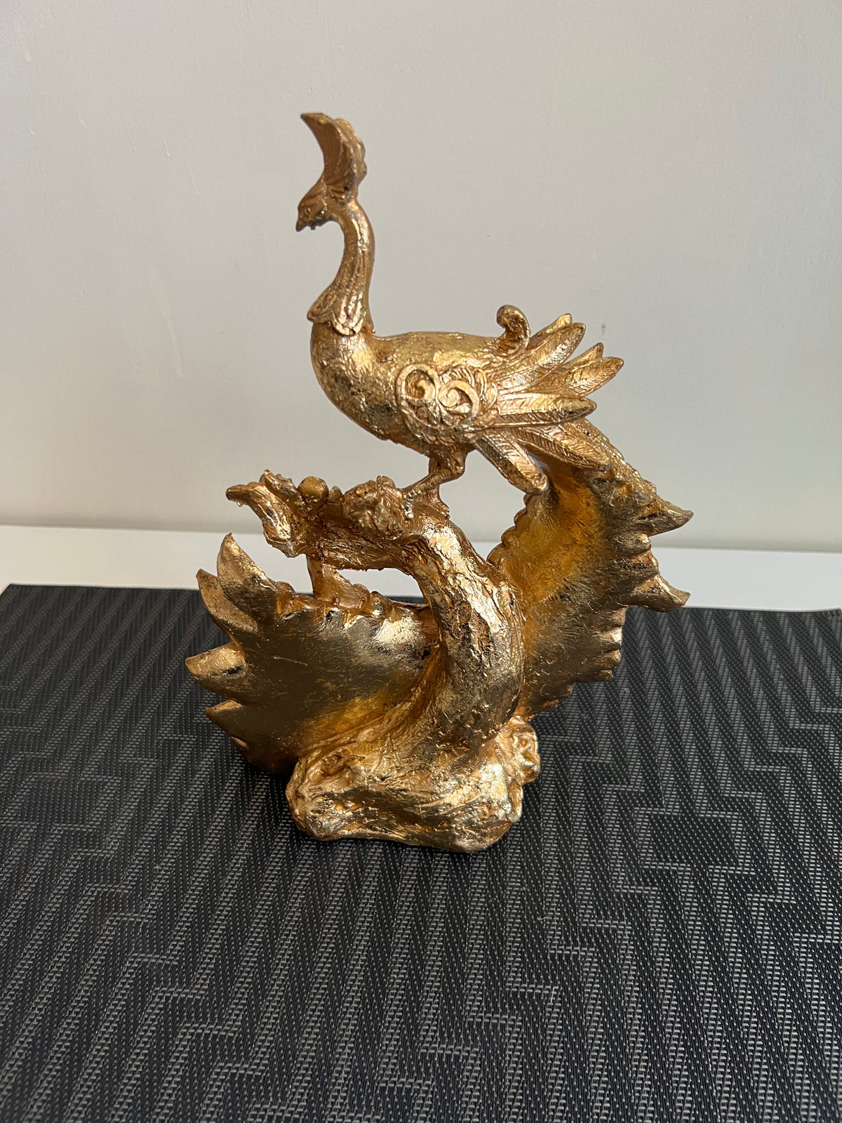 Peacock Sculpture Gold 02