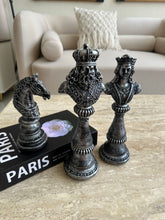 Figurine Chess Pieces-Black Antique