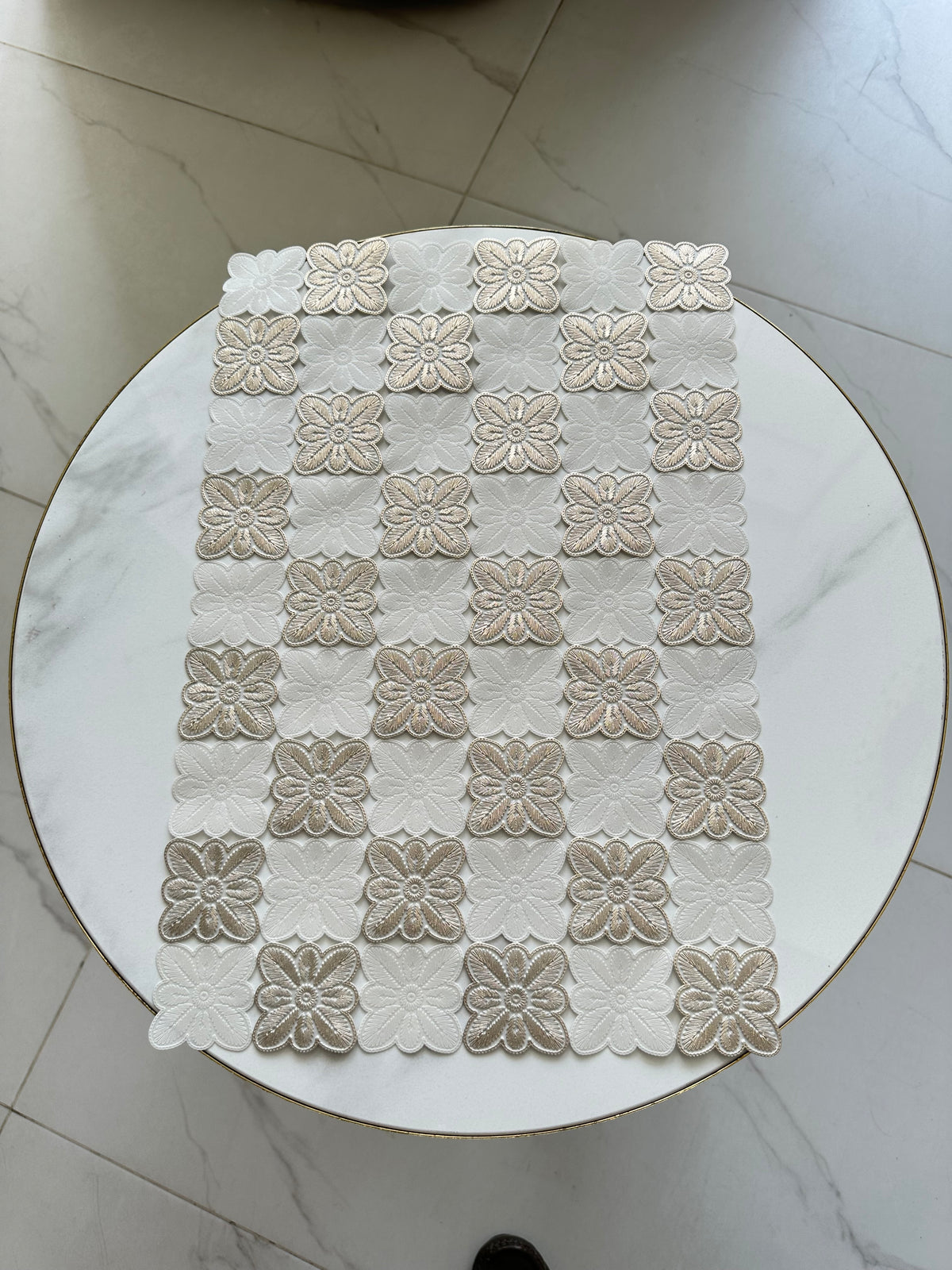Table mat 44