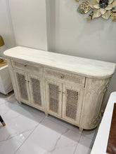 Antique White Chester Large
