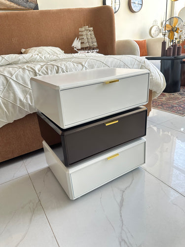 Rotating Capri Side table