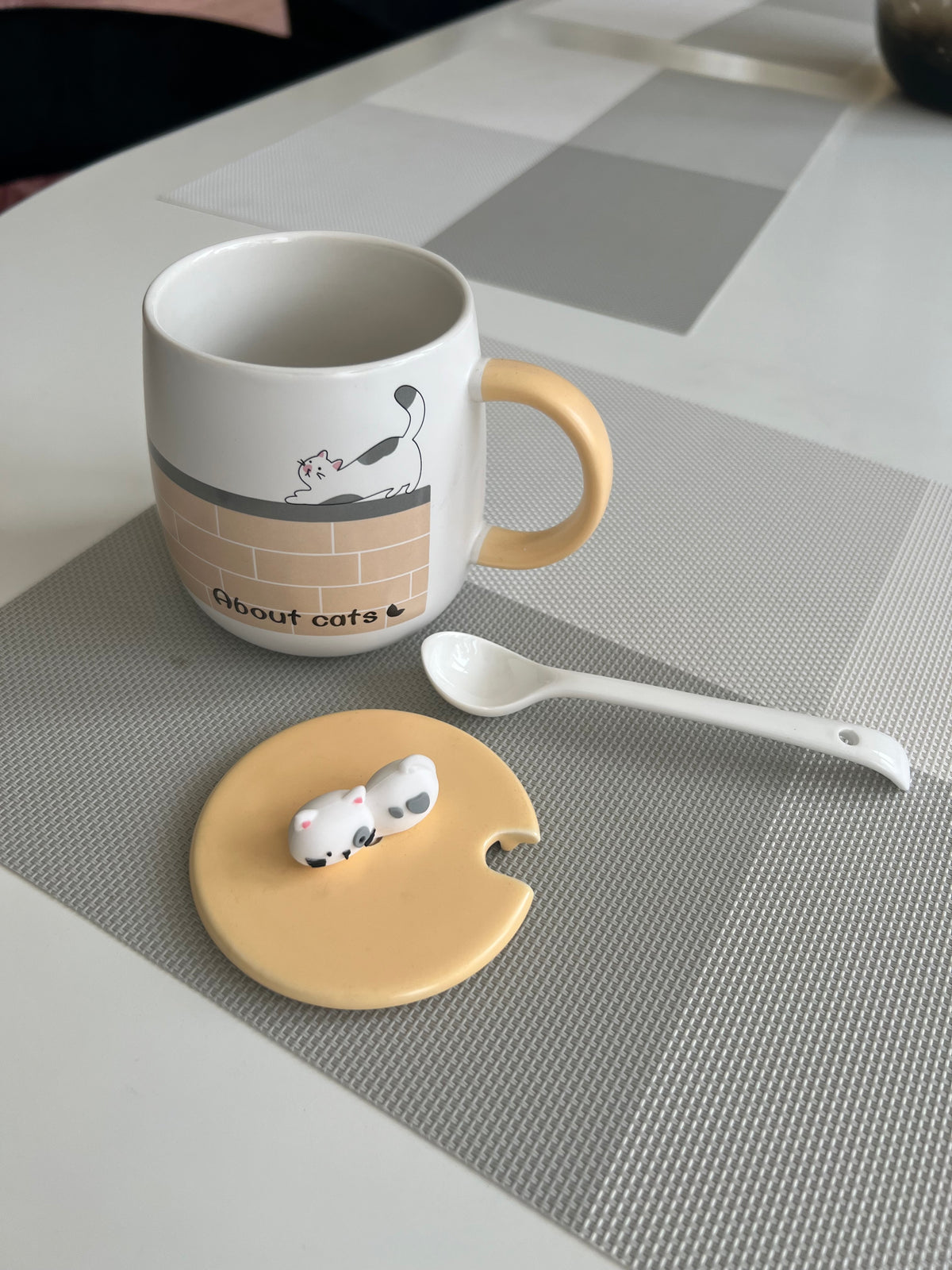 Mug 004