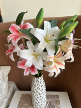 Artificial Lily Flower Stems 03