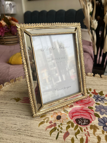 Resin Frame Vintage Gold 003
