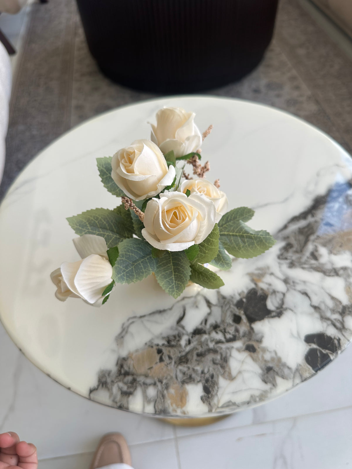Ceramic Gold planter 10