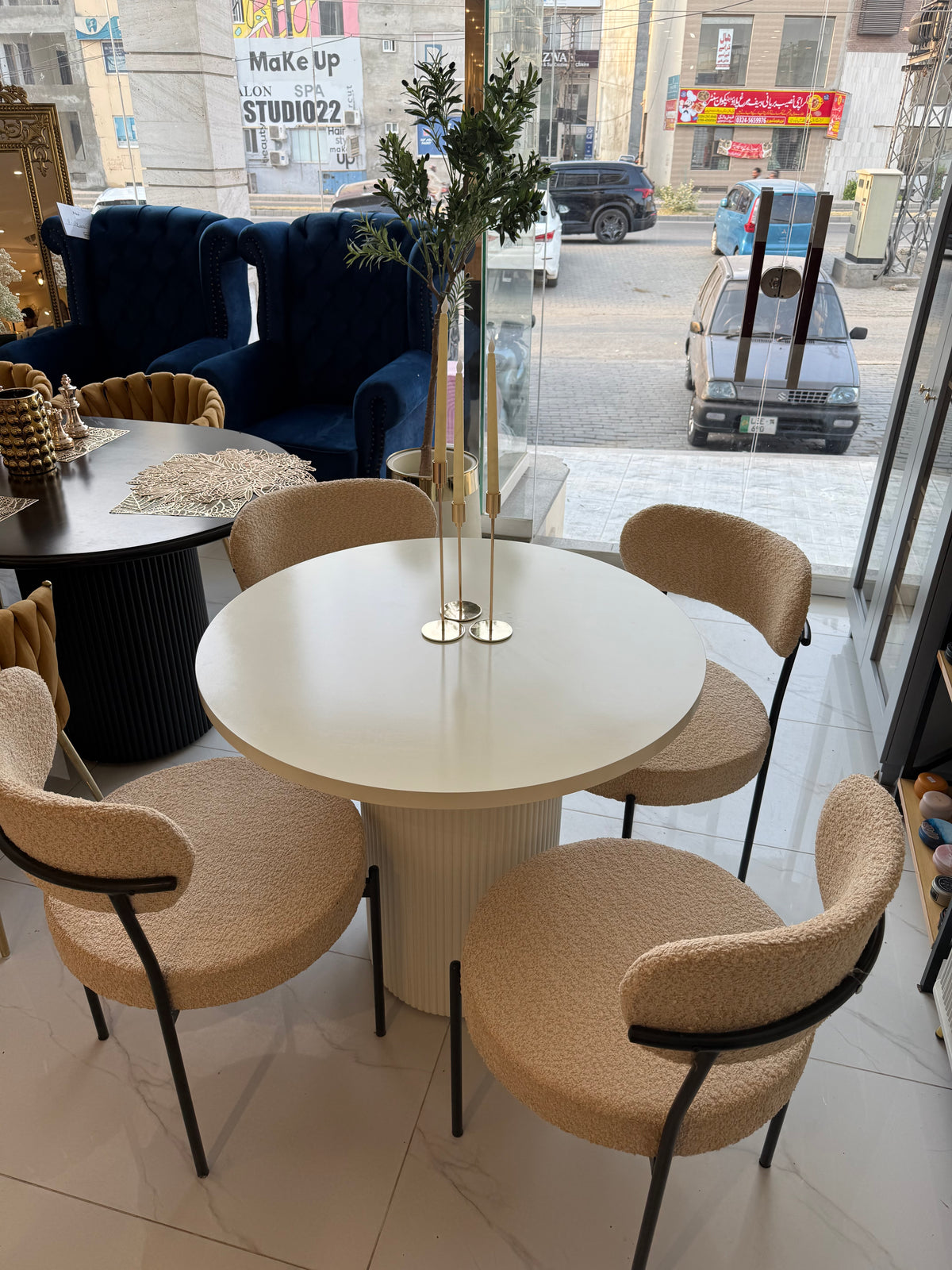 4 Seater White Boucle Dining Table