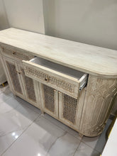 Antique White Chester Large