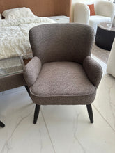 Allure Chair 031 with table
