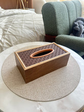 Wooden Tissue box 01