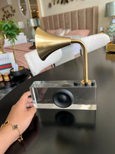 Gramophone crystal