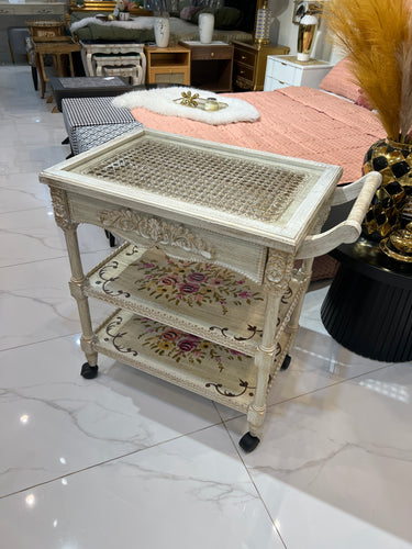 Hand painted trolley 01