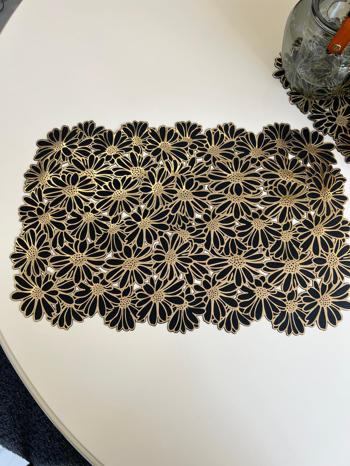 Table Mat 04