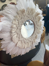 Macrame mirror 02
