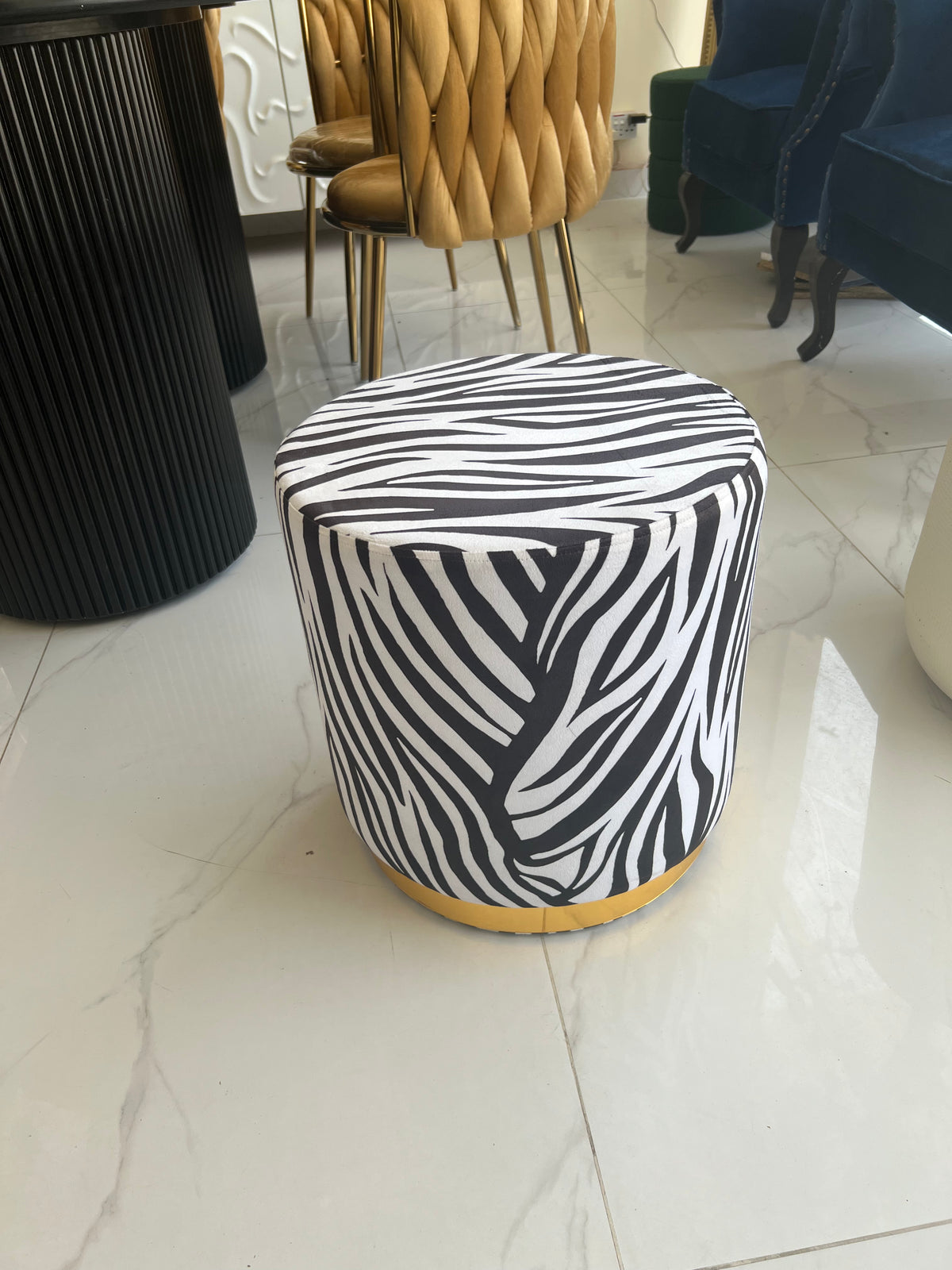 Premium round Stool Zebra print