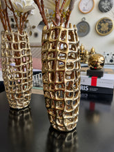 Ceramic vase 051