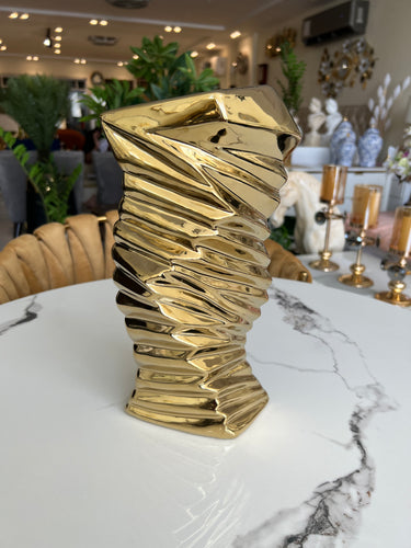 Ceramic vase 052