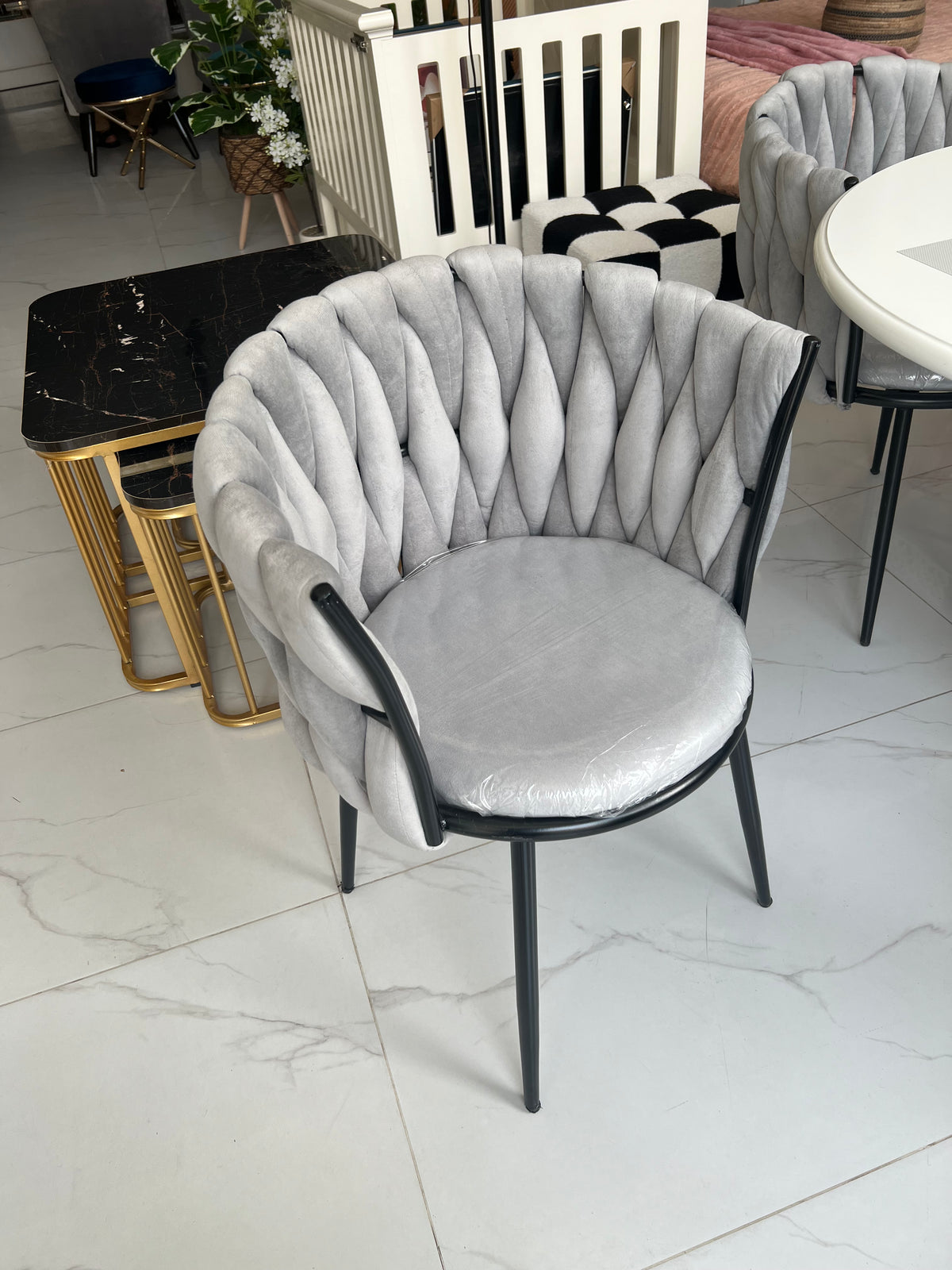 Grey pearl dining table