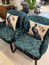 Peacock cushion 04