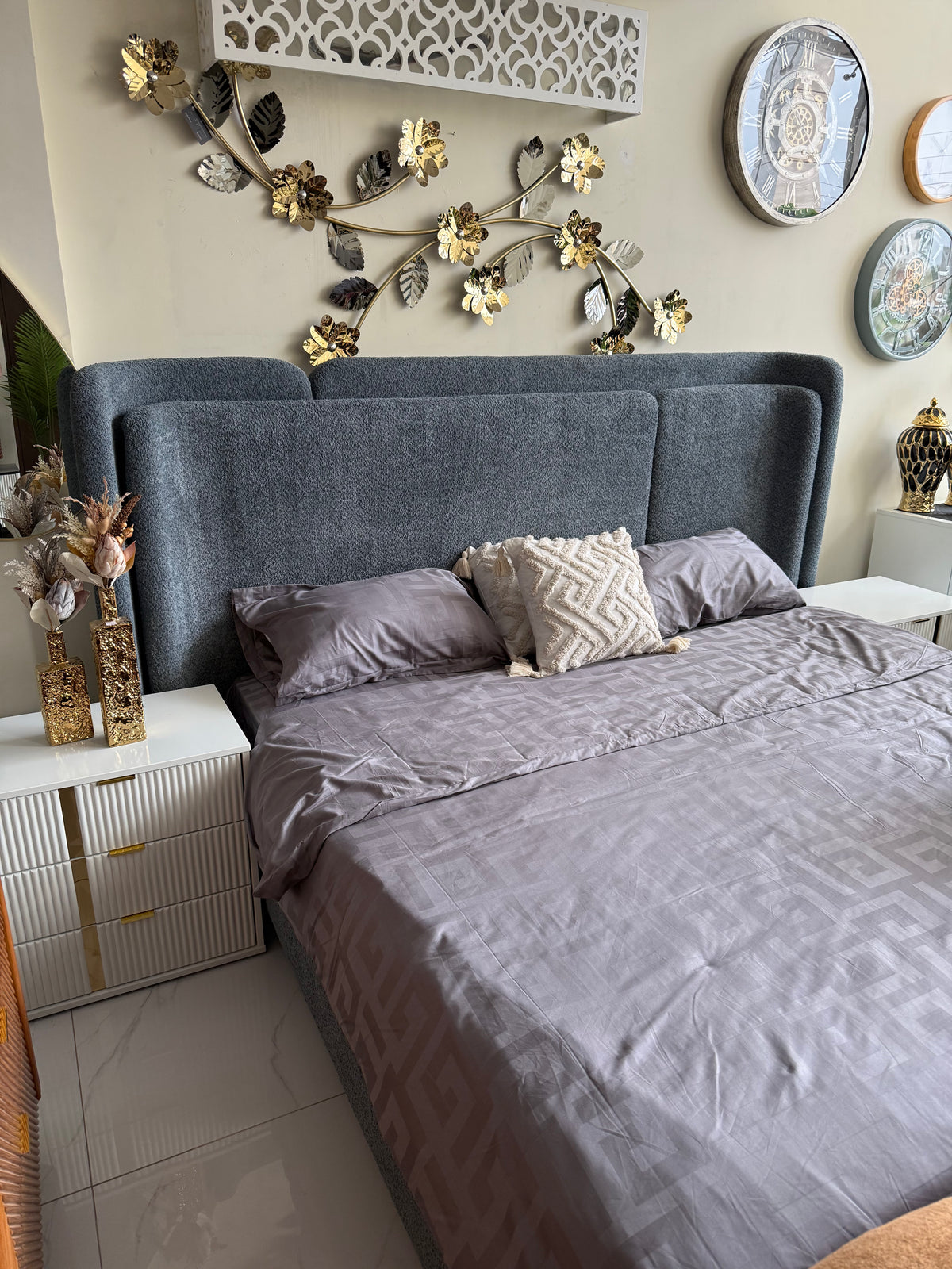 Hagrid boucle bed