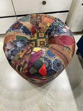 Akber Stool