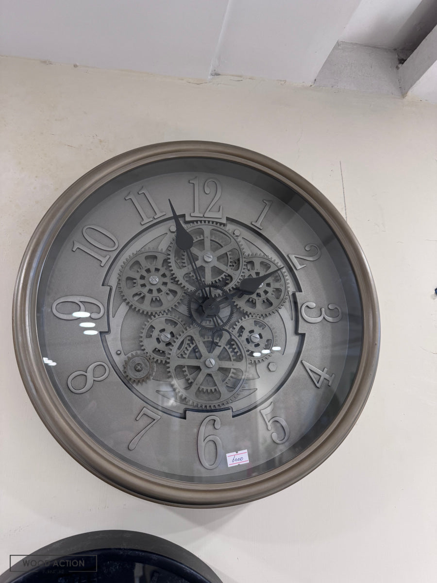 Mechanical Wall Clock 02