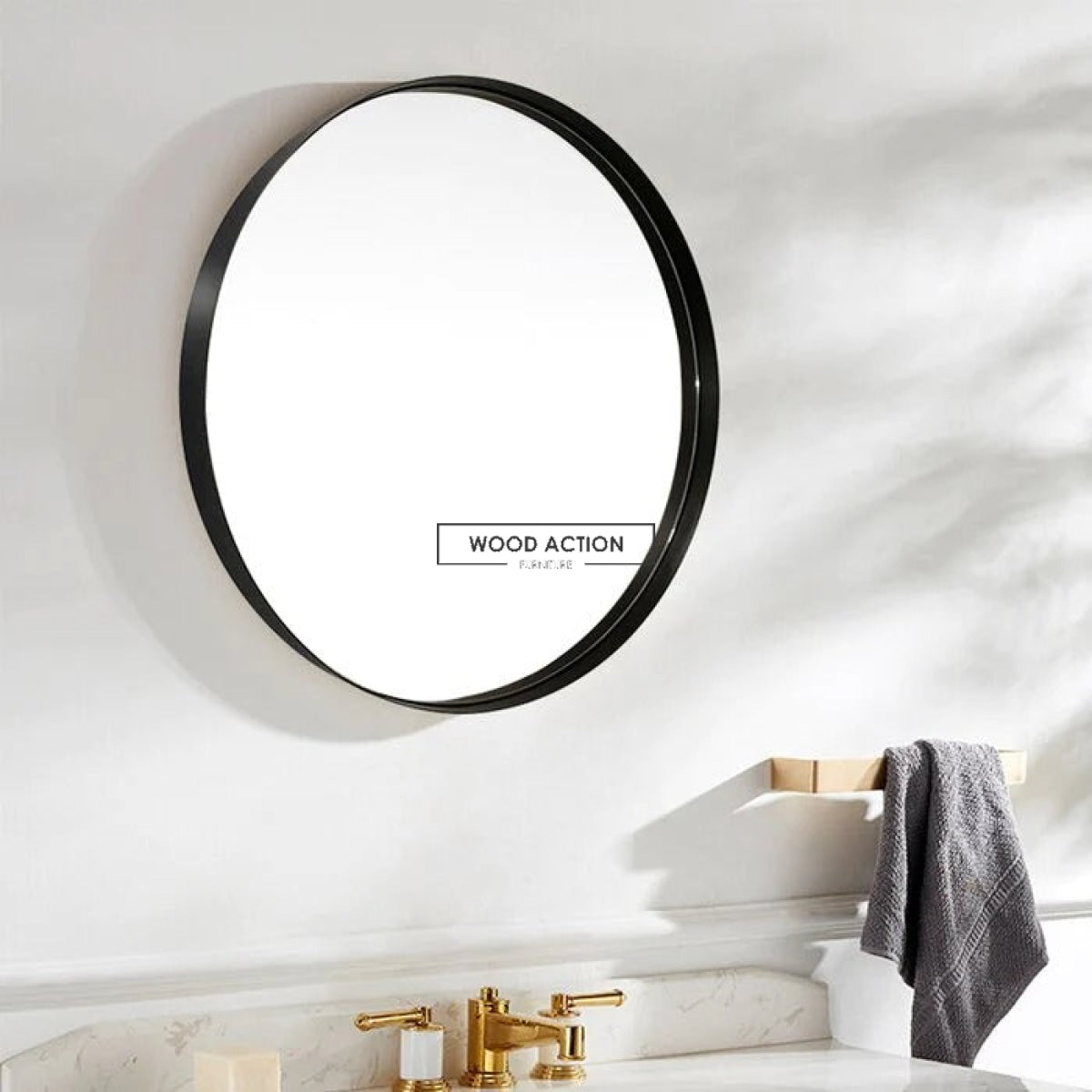 Mia Mirror